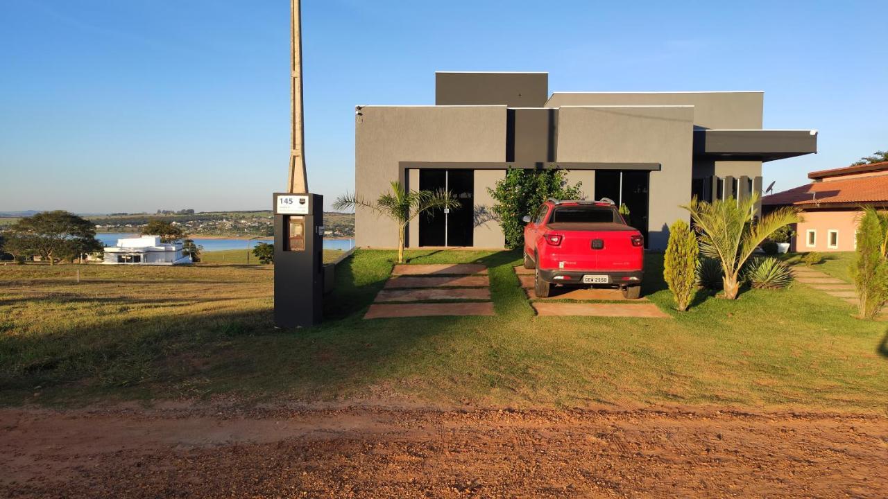 הוילה Itaí Minha Casa Na Represa Riviera Santa Cristina II מראה חיצוני תמונה
