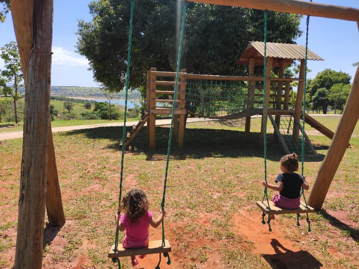 הוילה Itaí Minha Casa Na Represa Riviera Santa Cristina II מראה חיצוני תמונה